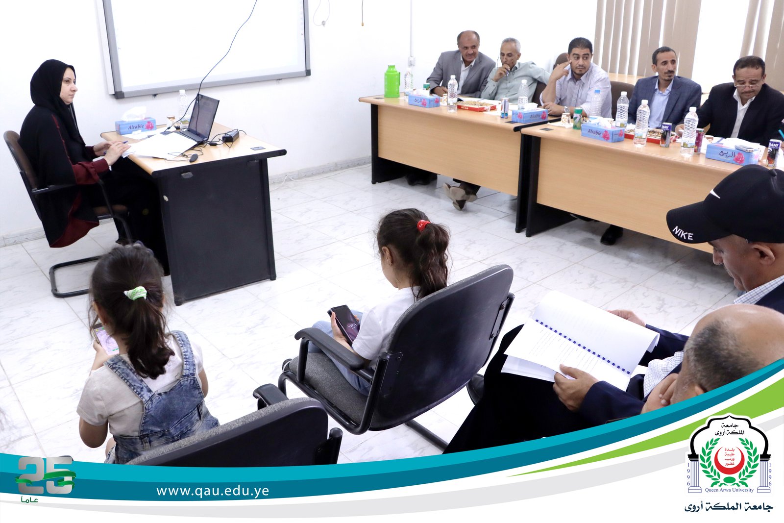 حلقة نقاشية لمشروع خطة رسالة الماجيستير