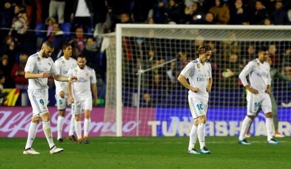الريال ينجو بأعجوبة من الهزيمة أمام ليفانتي في الدوري الإسباني