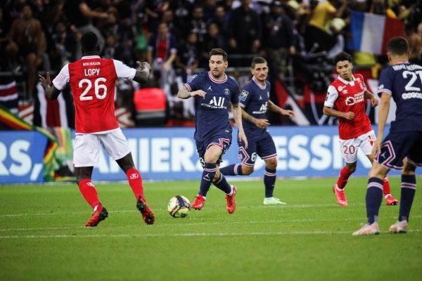 ميسي يشارك في فوز سان جيرمان على ستاد ريمس في الدوري الفرنسي