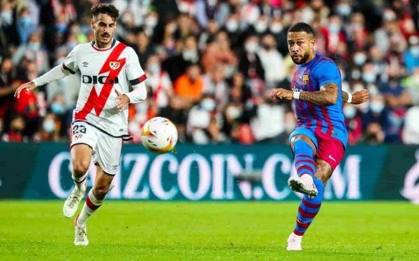 رايو فايكانو يُلحق ببرشلونة ثاني خسارة على التوالي بالدوري الإسباني