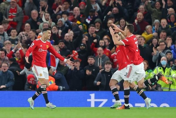 التعادل يحسم قمة "أولد ترافورد" بين يونايتد وتشيلسي في الدوري الإنجليزي
