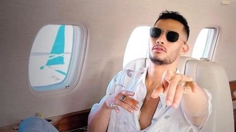 طرد محمد رمضان من مقهى بالإسكندرية