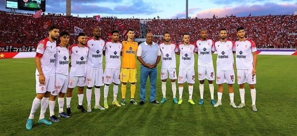 الوداد يتوّج بلقب الدوري المغربي للمرة 22 في تاريخه