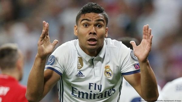 اتفاق بين مانشستر يونايتد وريال مدريد بشأن كاسيميرو