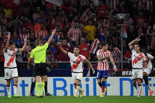 أتلتيكو مدريد ينقاد للتعادل أمام رايو فاليكانو في الدوري الإسباني