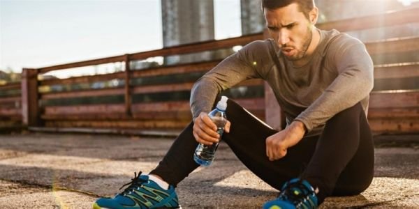 هل ممارسة الرياضة رغم الشعور بالتعب مضرة بالجسم؟