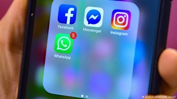عطل مفاجئ يصيب تطبيق "واتساب" ويوقفه عن العمل