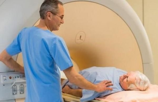 علماء روس يبتكرون طريقة لتحسين جودة علاج السرطان