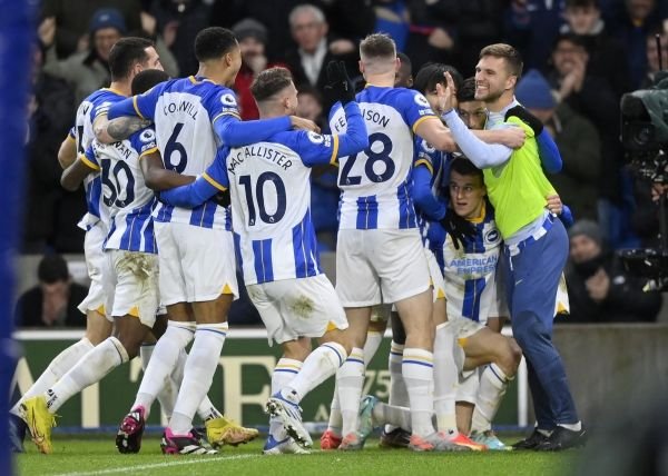 برايتون يقسو على ليفربول ويهزمه بالثلاثة في الدوري الإنجليزي