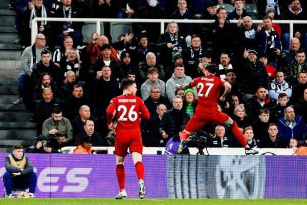 ليفربول يواصل تحسنه ويهزم مستضيفه نيوكاسل بالدوري الإنجليزي