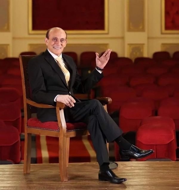 محمد صبحي: عرضوا علي وزارة الثقافة أربع مرات وأحس أني سجين بزنزانة انفرادية