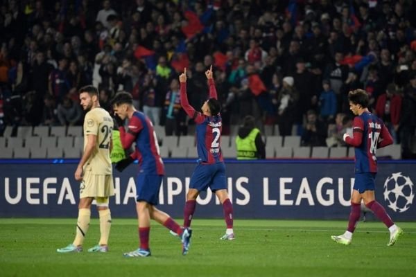 برشلونة يتأهل لثمن نهائي أبطال أوروبا ومانشستر سيتي يضمن صدارة المجموعة
