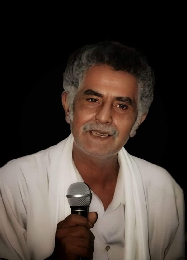 حضرموت.. وفاة الفنان والتربوي عمر عبدالرحمن العيدروس