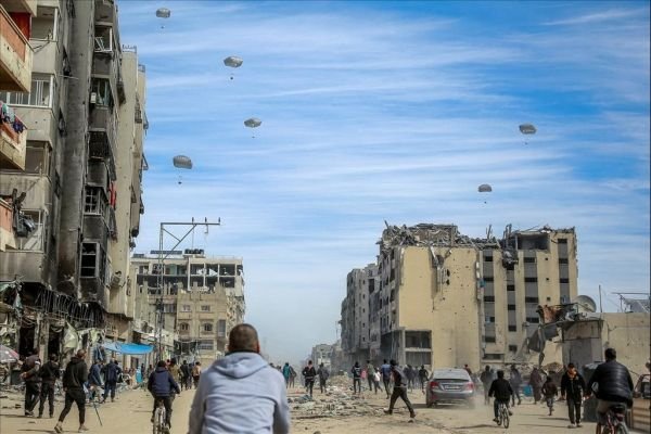 أكاديمية هولندية تضرب عن الطعام تضامنا مع جياع غزة