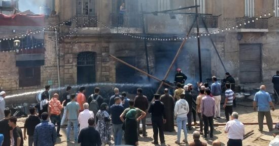 حريق في مائدة إفطار يمتد لمسجد أبو العلا التاريخي بمصر