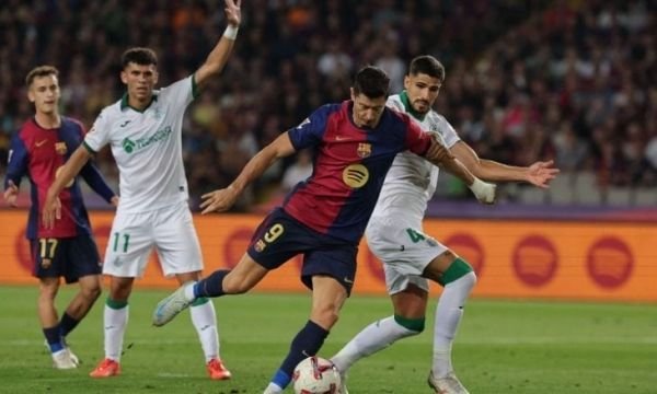 هدف ألفاريز المتأخر يقود أتليتيكو لفوز صعب على سيلتا فيجو بالدوري الإسباني