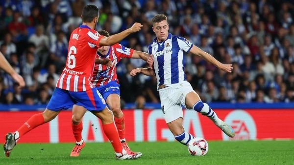سوسيداد ينتزع تعادلا متأخرا أمام أتلتيكو مدريد بالدوري الإسباني