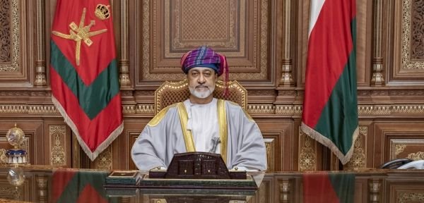 عُمان.. حينما تمتد الروح من التاريخ إلى المستقبل