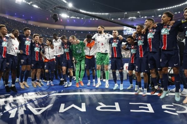 باريس سان جيرمان يتوج بكأس فرنسا استعدادا لنهائي دوري الأبطال