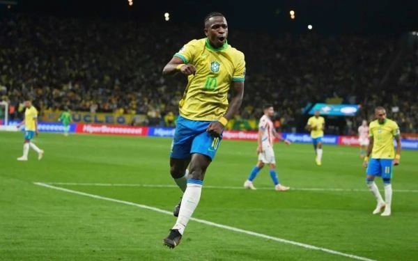 فينيسيوس يقود البرازيل إلى نهائيات كأس العالم 2026