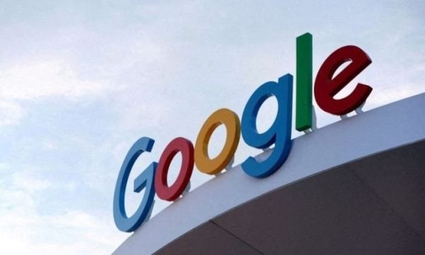 جوجل توفّر ميزة إنشاء بودكاست قائم على الذكاء الاصطناعي من نتائج بحث