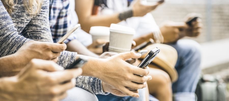 هل قررت حذف حسابك على فيسبوك؟ إليك أبرز التطبيقات البديلة