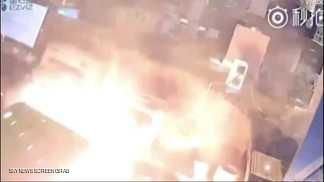 لقطات توثق لحظة انفجار هاتف آيفون