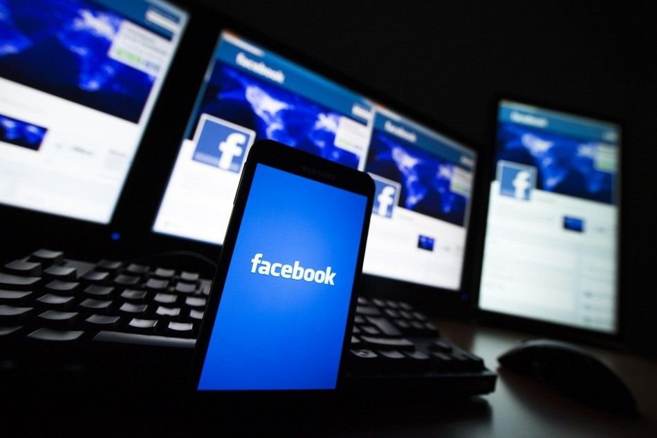 تحقيقات تتهم فيسبوك.. يوفر حماية خاصة للصفحات العنصرية ويسمح بمشاركة المحتويات المتطرفة