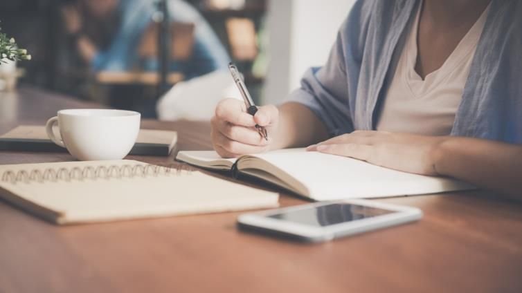 كيف تحصل على 7 أو أكثر في الكتابة للآيلتس؟