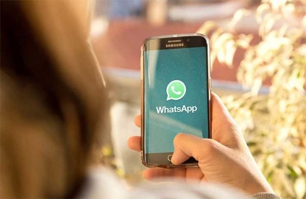وأخيراً.. واتساب تتيح للمستخدمين ميزة إلغاء الرسائل