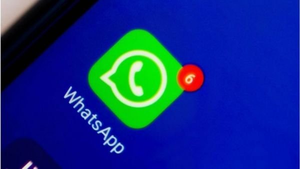 خدعة في "واتس آب" تتيح لك قراءة الرسائل الطويلة دون فتح التطبيق