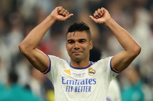 اتفاق بين مانشستر يونايتد وريال مدريد بشأن كاسيميرو 
