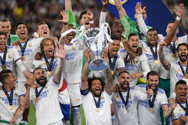 ريال مدريد يحرز لقب دوري أبطال أوروبا بعد الفوز على ليفربول - صحيفة الجامعة