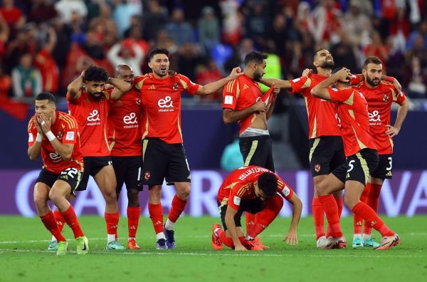 باتشوكا يتغلب على الأهلي المصري ويواجه ريال مدريد في نهائي كأس القارات للأندية - صحيفة الجامعة