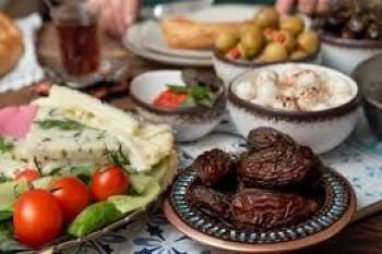 10 نصائح غذائية للصائمين مع حلول عيد الفطر المبارك