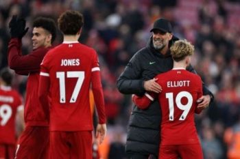 ليفربول يستعيد الصدارة الدوري بالفوز على بيرنلي المتعثر