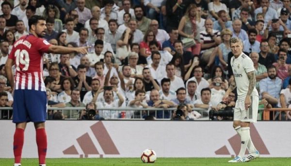 ريال مدريد يفشل في الاستفادة من تعثر برشلونة ويتعادل في قمة مدريد - صحيفة الجامعة