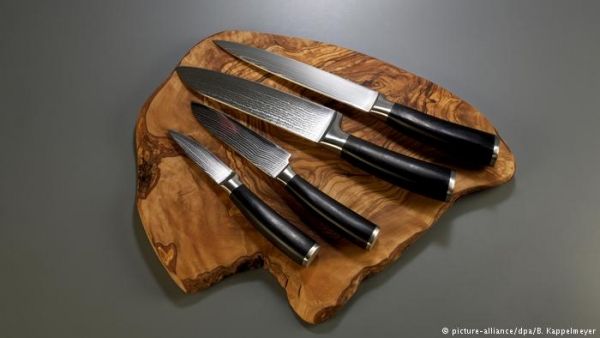 فتاتين متهمات بالتخطيط لتقطيع تلاميذ وشرب دمهم - صحيفة الجامعة