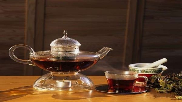 7 مواد تضاف إلى الشاهي تزيد من فائدته للجسم - صحيفة الجامعة