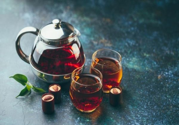 تعرف فوائد مذهلة للشاي الأسود الصيني - صحيفة الجامعة