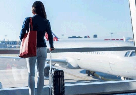 كيف تتجنب الغثيان أثناء السفر؟ - صحيفة الجامعة