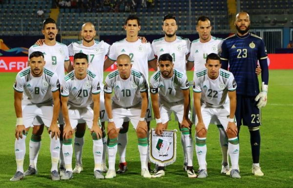 الأرض والمجموعات والكاميرون.. 3 عوامل تنحاز للجزائر قبل النهائي المرتقب - صحيفة الجامعة