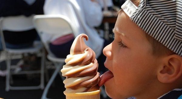 الألمان أنفقوا 1.7 مليار يورو على الآيس كريم في عام واحد - صحيفة الجامعة