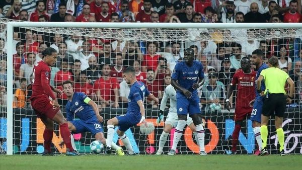 ليفربول بطلا للسوبر الأوروبي بفوزه على مواطنه تشيلسي - صحيفة الجامعة