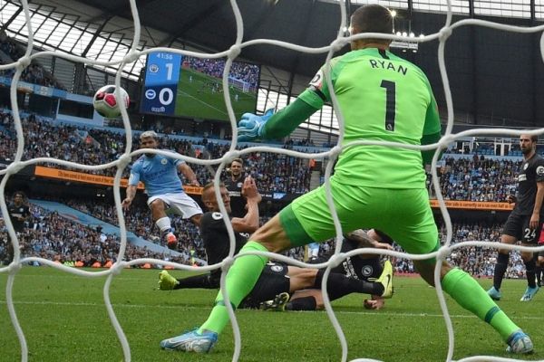 عرض رباعي لمانشستر سيتي ونقطة ثانية لليونايتد في ثلاث مباريات - صحيفة الجامعة