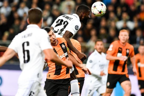 ريال مدريد ومانشستر سيتي يتأهلان لثمن النهائي في ليلة التعادلات بدوري الأبطال - صحيفة الجامعة