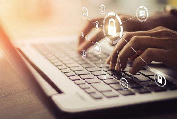 في 6 خطوات.. كيف تحذف معلوماتك الشخصية من الإنترنت؟  - صحيفة الجامعة